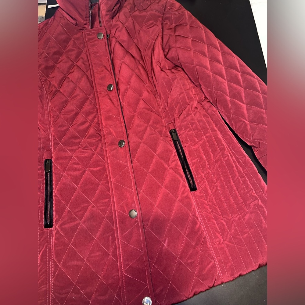 Fleet Street Women’s Coat with Velvet Details Size PS Like New